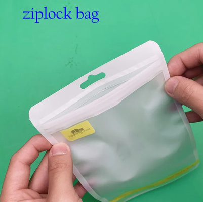 Hi-Q Custom Logo Self Seal Zipper Plastic Retail Packaging Three Side Seal Laminated Zipper Plastic Pouches