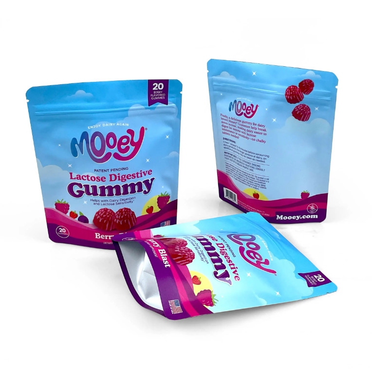 Custom Printed Moisture-Proof Mylar Stand-Up Pouch Sealed Zipper Bag For Candy Tea Gift Nut Packaging