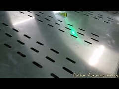 How does the automatic packaging machine package food?